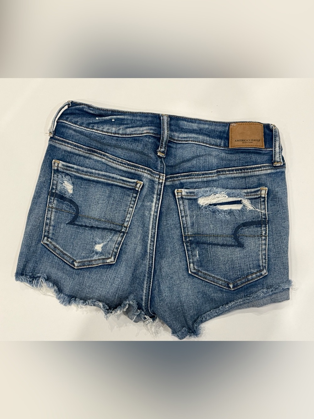 American Eagle Distressed Lace Shorts - Medium Blue